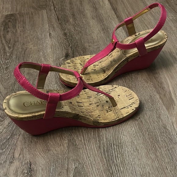 Bright Pink Chaps Wedge Thong Sandals size 7 - Picture 2 of 6